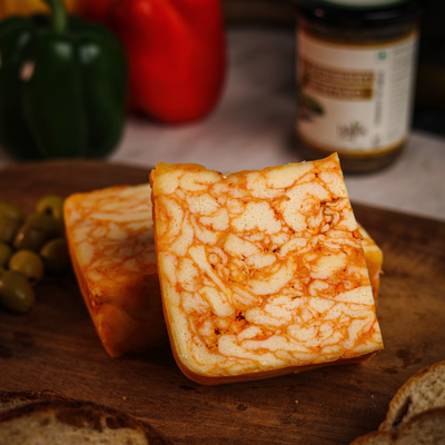 This one has been created to give you a perfect Grilled Cheese Sandwich. A combination of Mozzarella and Fresh Cheddar mixed with Paprika, Salt & Garlic powder.